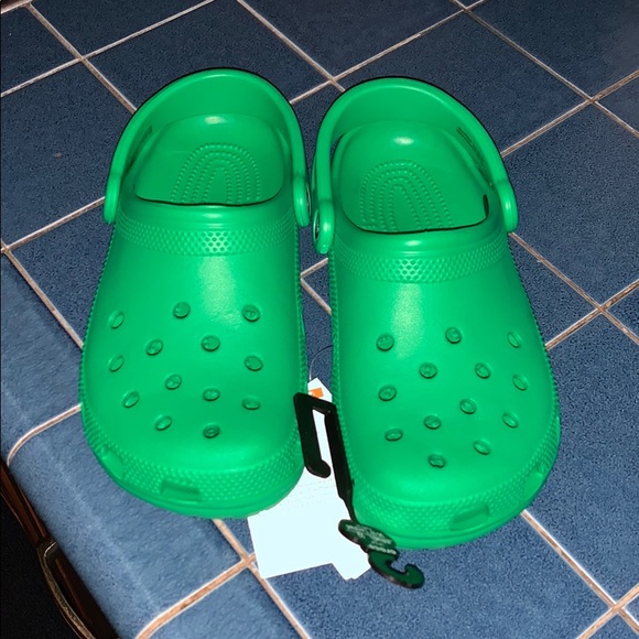 CROCS Shoes - Brand New Green Crocs